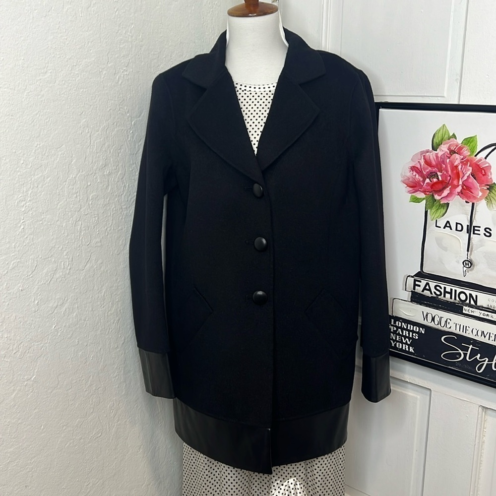 St. John Sewn by Hand Black Wool/Cashmere Blend Coat w/Lamb Leather Trim Size 6